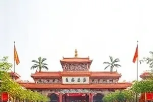 三年前采访现场老照片的修复处理示意
